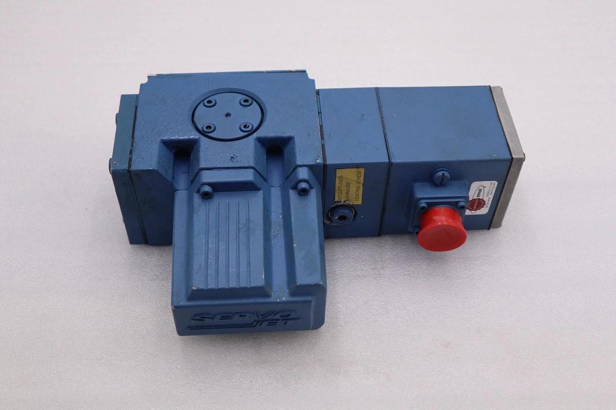 Refurbished MOOG D691-2085G UNMP TYPE 030FBAAAVVS2N STOCK L-294