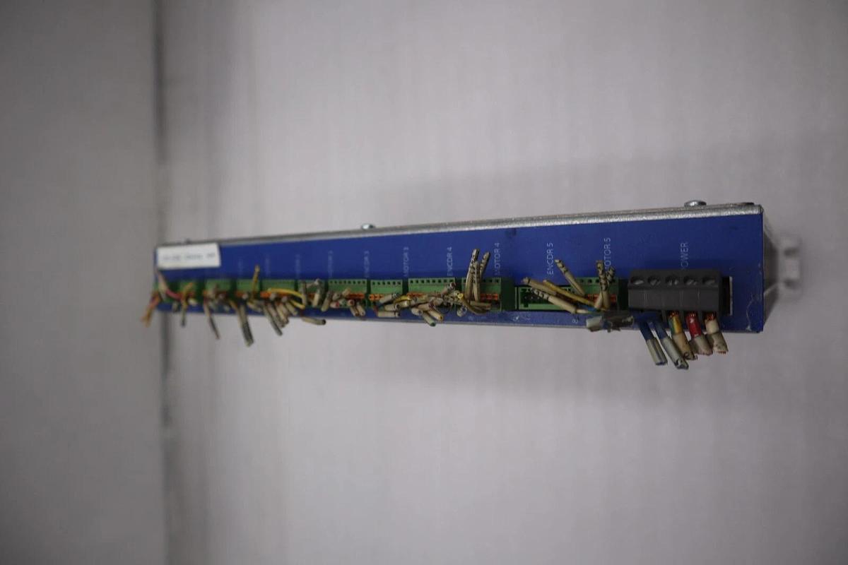 Used G & L MOTION CONTROL M.1302.7612 5-Axis Integrated Stepper 32Vac STOCK 5141A