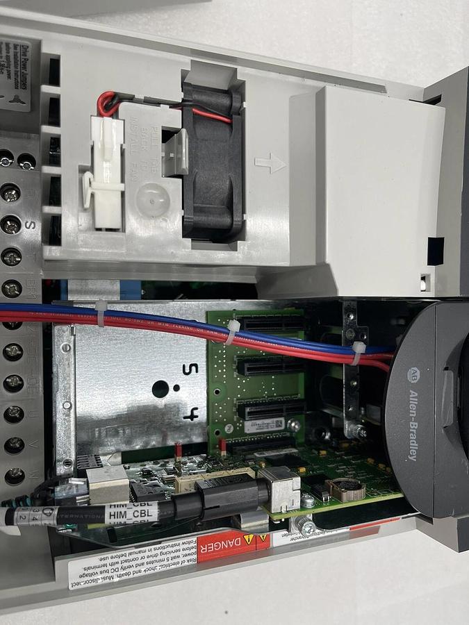 Used ALLEN BRADLEY POWERFLEX 755 20G11FD065AA0NNNNN SER. A F/W 14.004  STOCK 3166