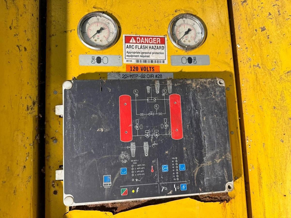 Used KAESER PRESSURE-SWING REGENERATIVE DESICCANT COMPRESSED AIR DRYER MODEL KAD-115