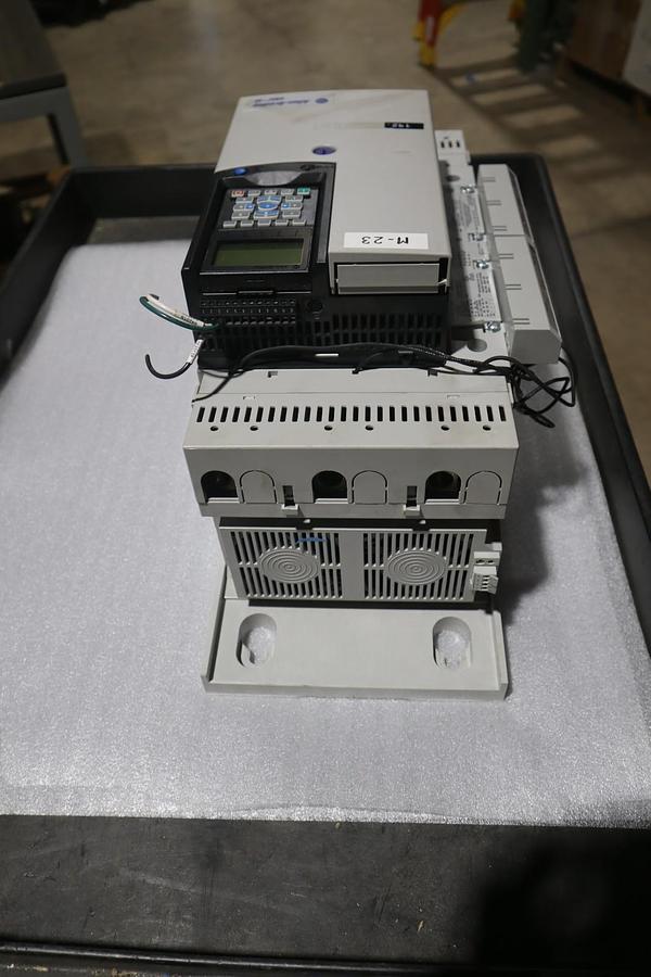 Used ALLEN BRADLEY 150-S251NBD /A SMC-50 Soft Starter 251A 480V 150S251NBD (AS SHOWN)