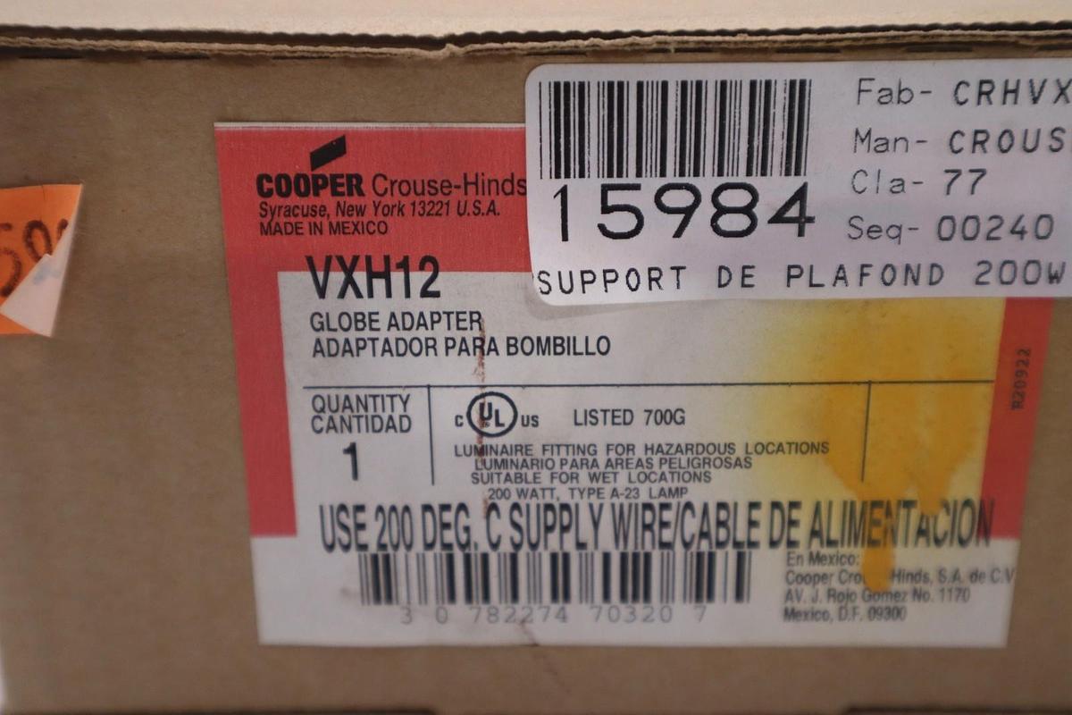 Cooper Crouse-Hinds VXH12 Globe Adapter 200W 23A Vaporguard - STOCK GF1039