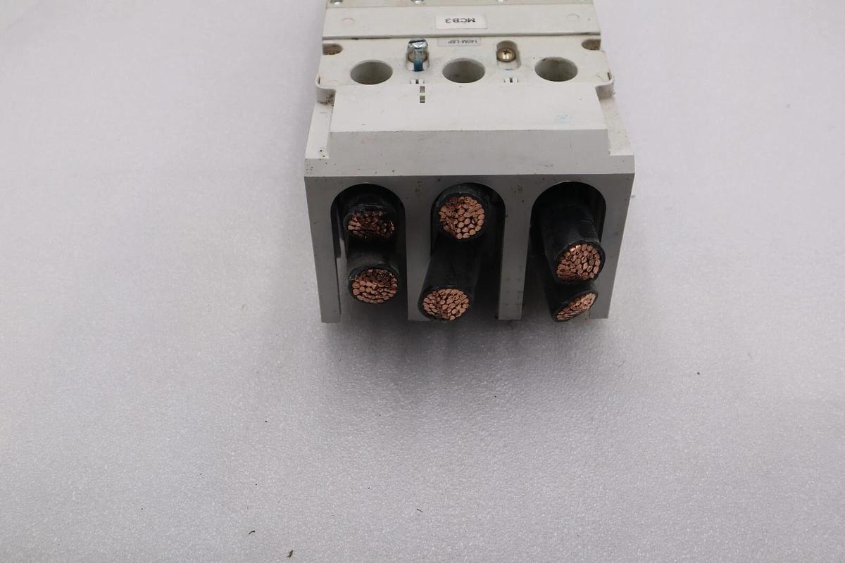 Used ALLEN BRADLEY 140M-L8P-D60 / 140ML8PD60 600A MAX STOCK 2077