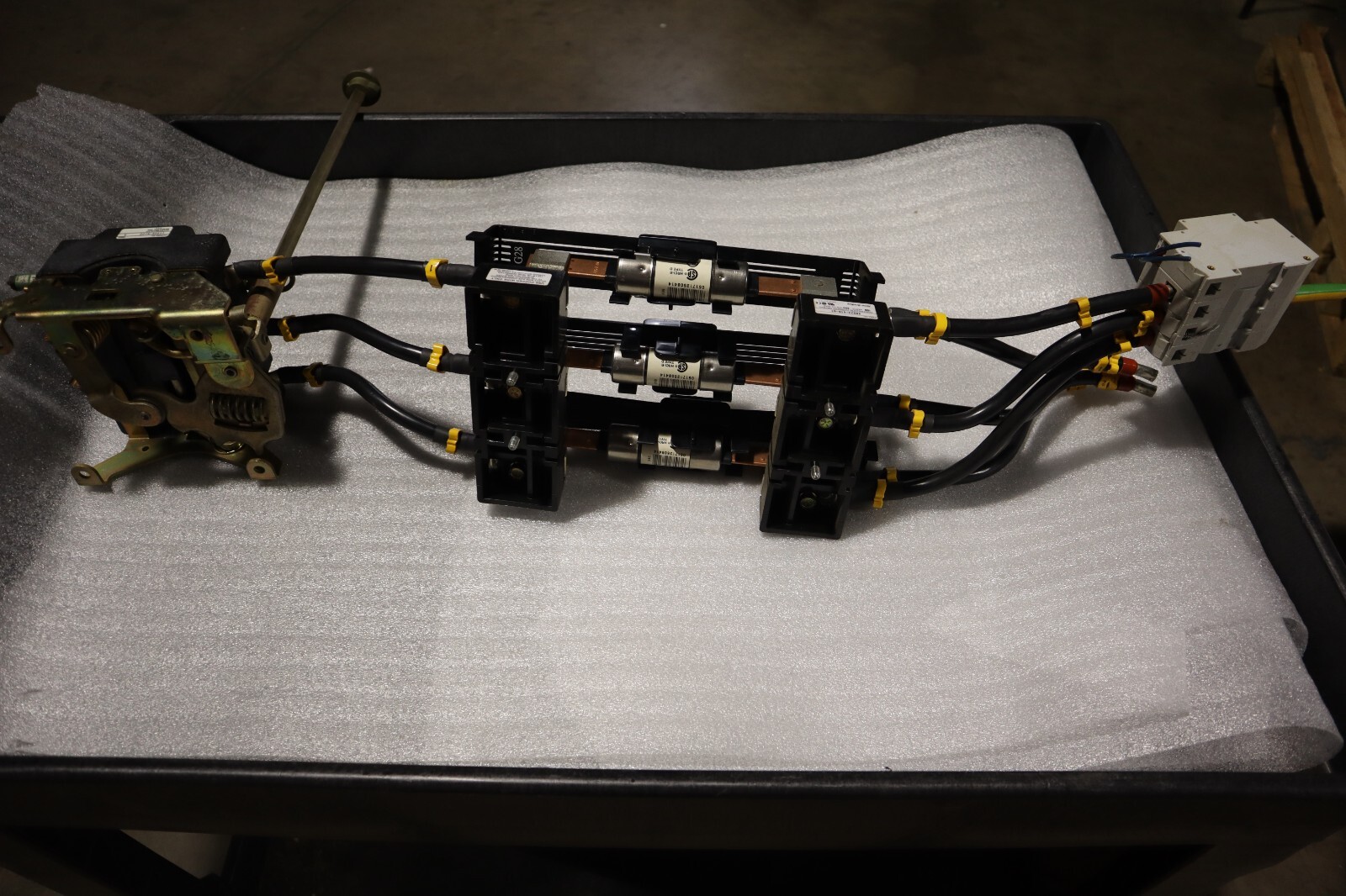 Used Allen Bradley 1494R-N100/ 40023-418-01/ X-410710 3 Pole Disconnect Switch #5333
