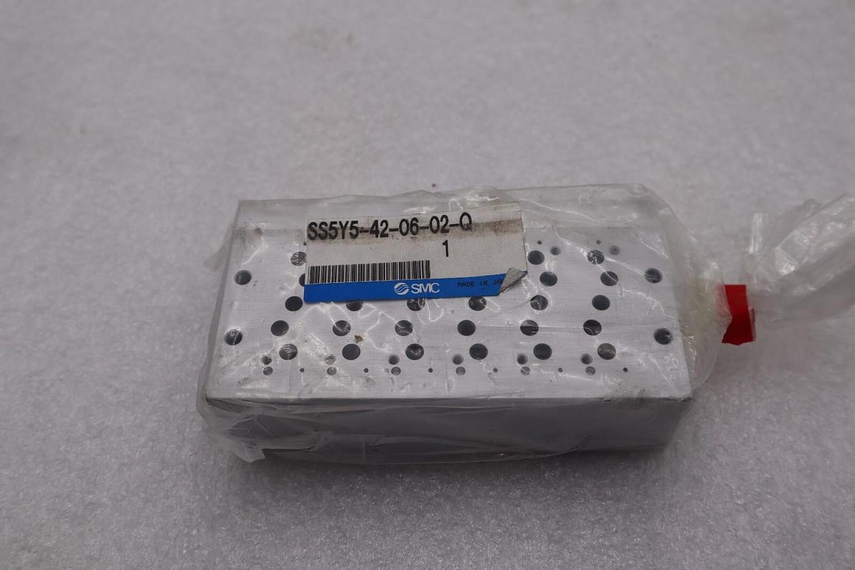 SMC ss5y5-42-06-02-q (BRAND NEW) 24 UNITS AVAILABLE STOCK S-354