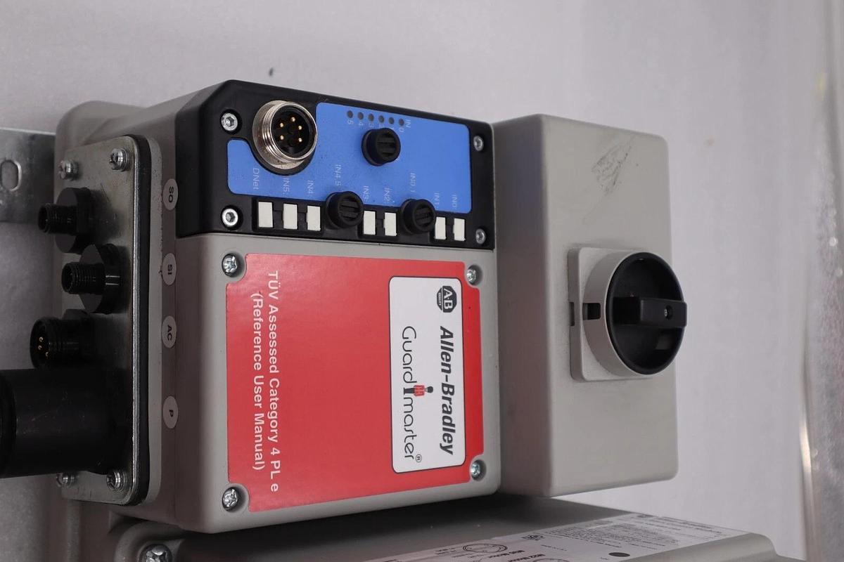 Used ALLEN BRADLEY 281G-F12S-10B-RRG-CBG /C  AMORSTART MODULE 280G-FS-10-RG STK 2910