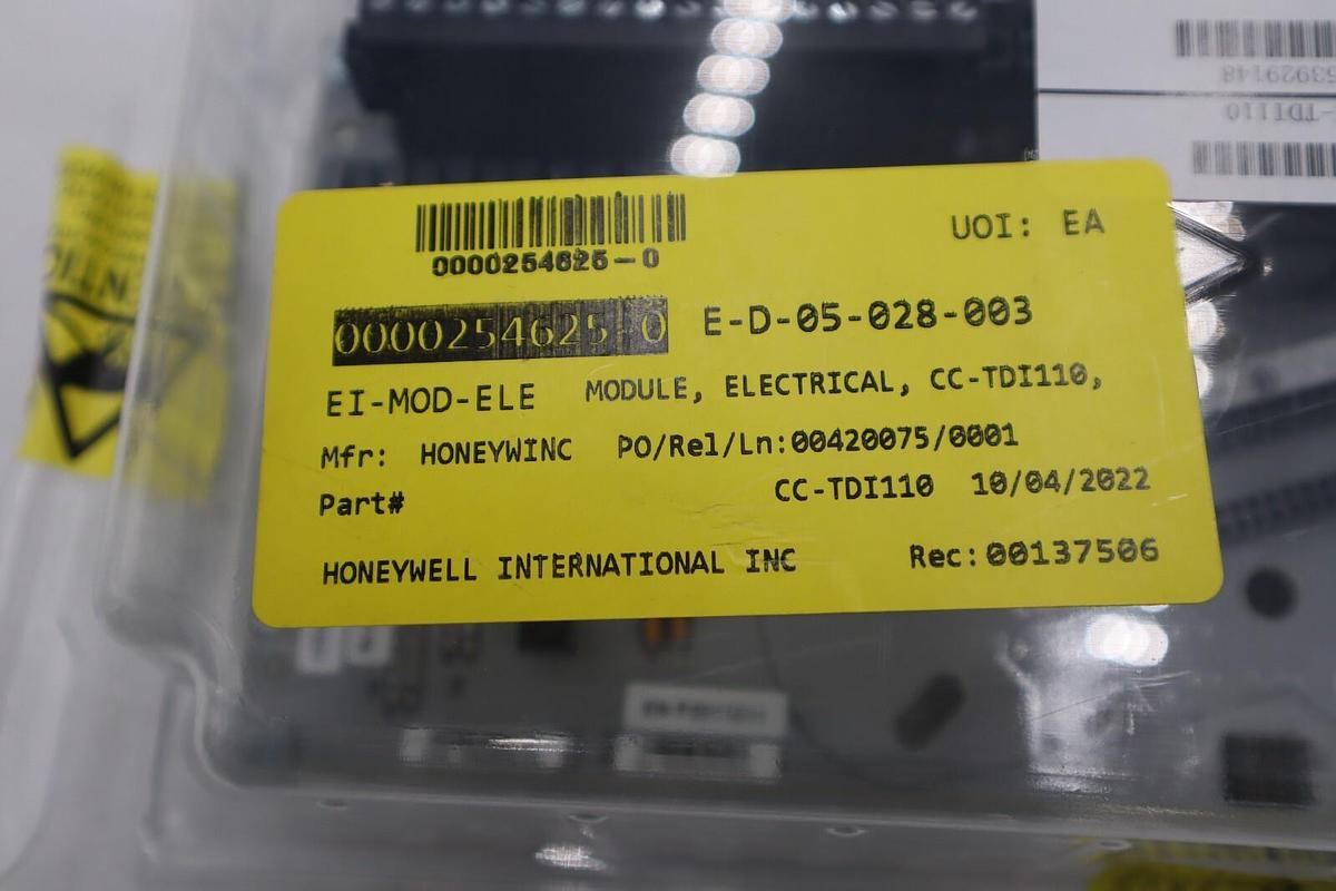 HONEYWELL 51308386-175 CC-TDIL01 DIGITAL INPUT IOTA BOARD 24V DI IOM NEW #G188A