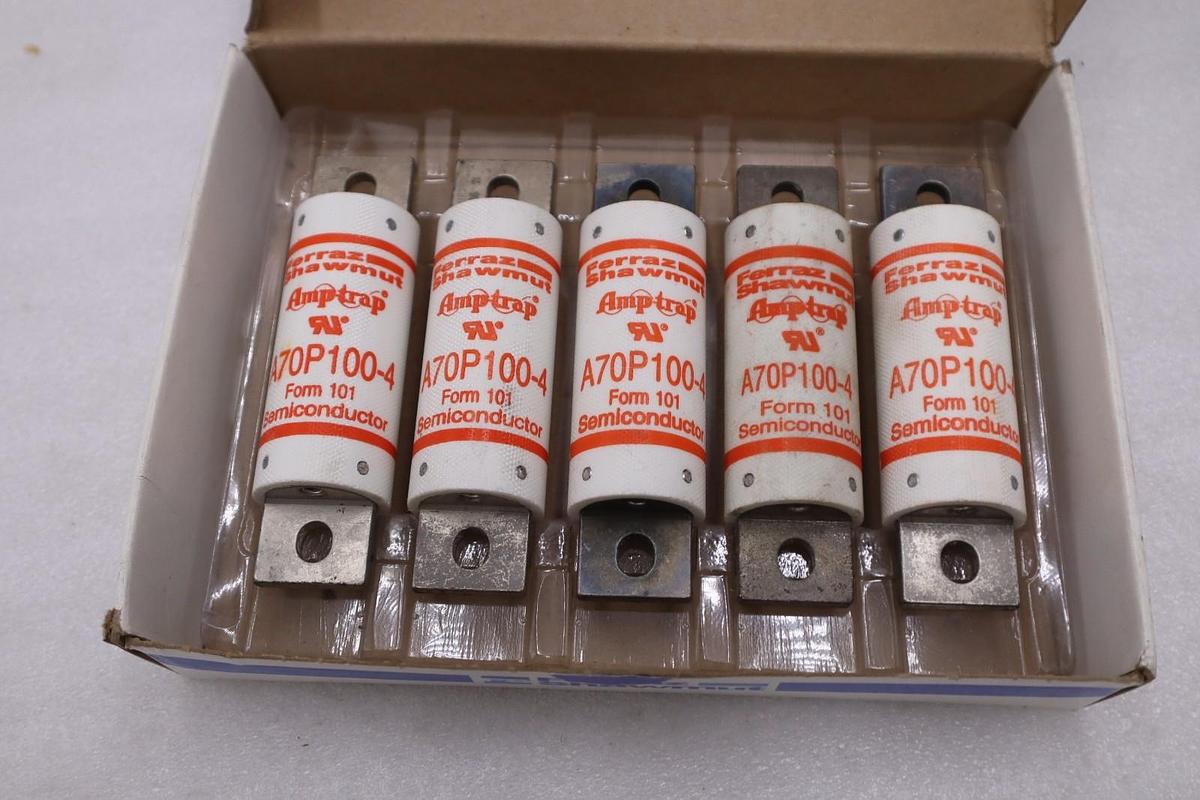 Used NEW BOX OF 5 FERRAZ SHAWMUT 100A 700V SEMICONDUCTOR FUSE A70P100-4 STOCK GF-632A