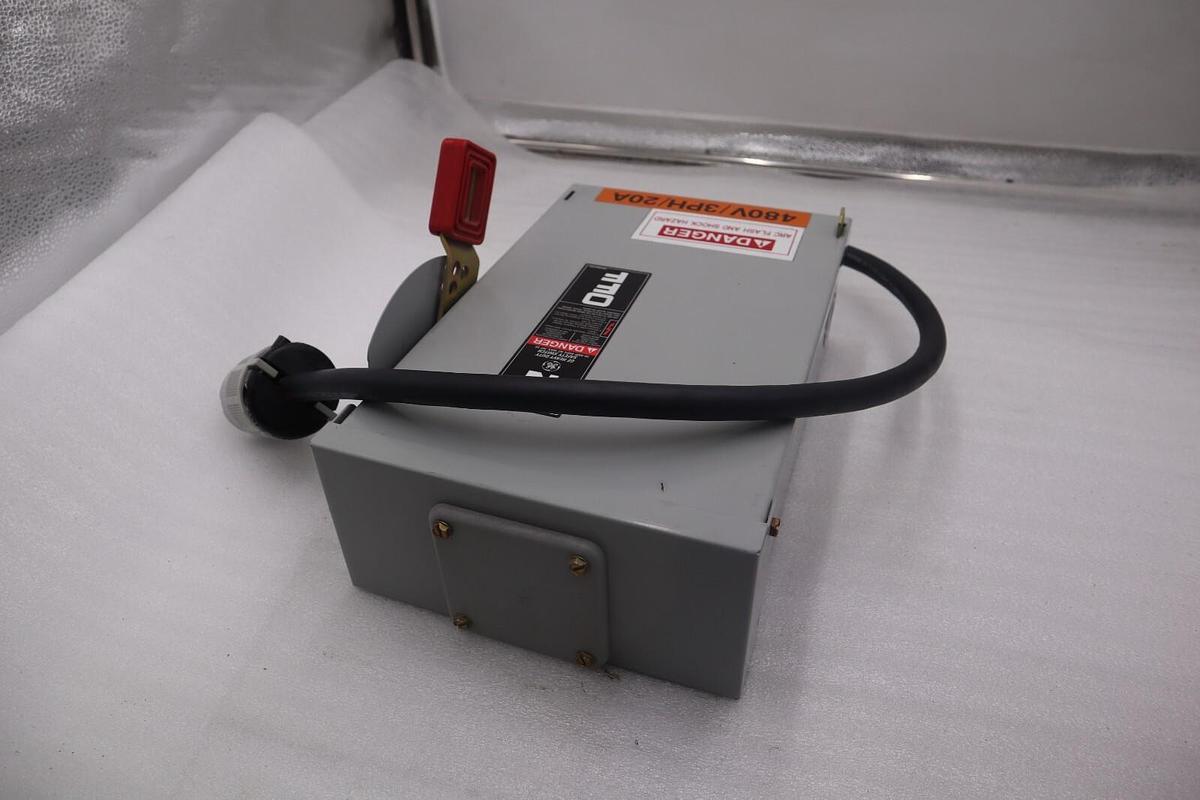 Used NEW GE THN3361R NON-FUSIBLE DISCONNECT SWITCH SINGLE CONFIGURATION STOCK 5107