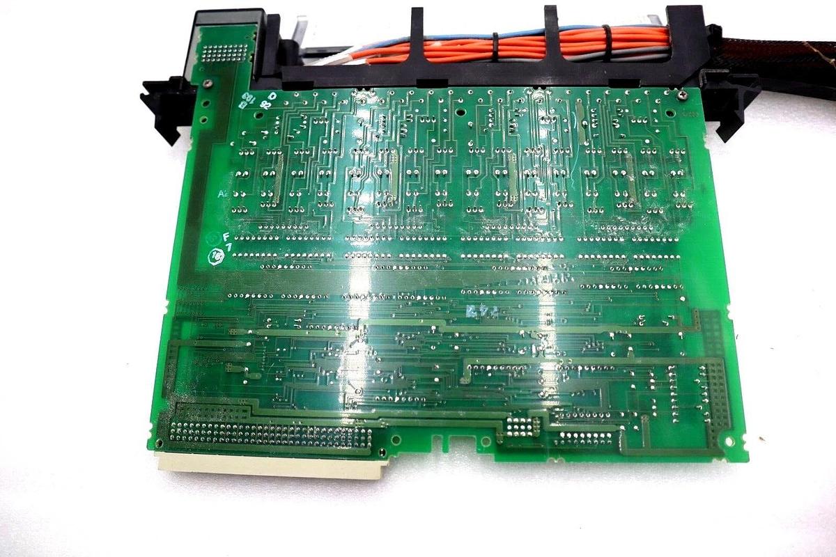 Used GE FANUC IC697MDL750 OUTPUT MODULE 2A MAX #L-233