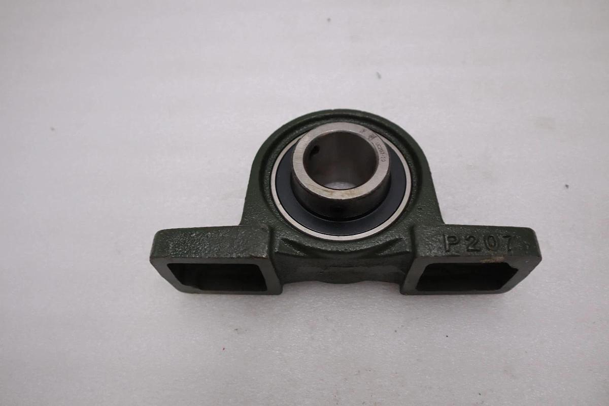 LOT OF 3 - NEW P207 Green UC207 PILLOW BLOCK Bearing STOCK H1314