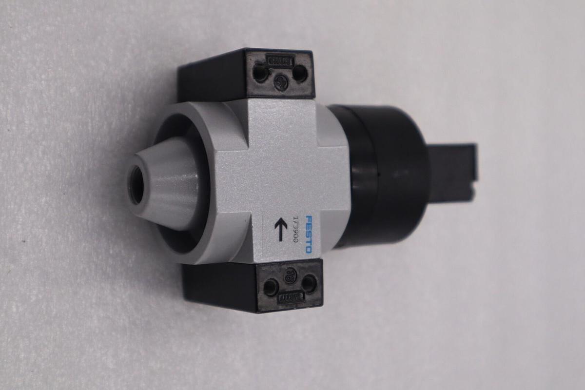 NEW Festo HEE-...D-MINI-24 173900 Solenoid Valve STOCK L-371-C