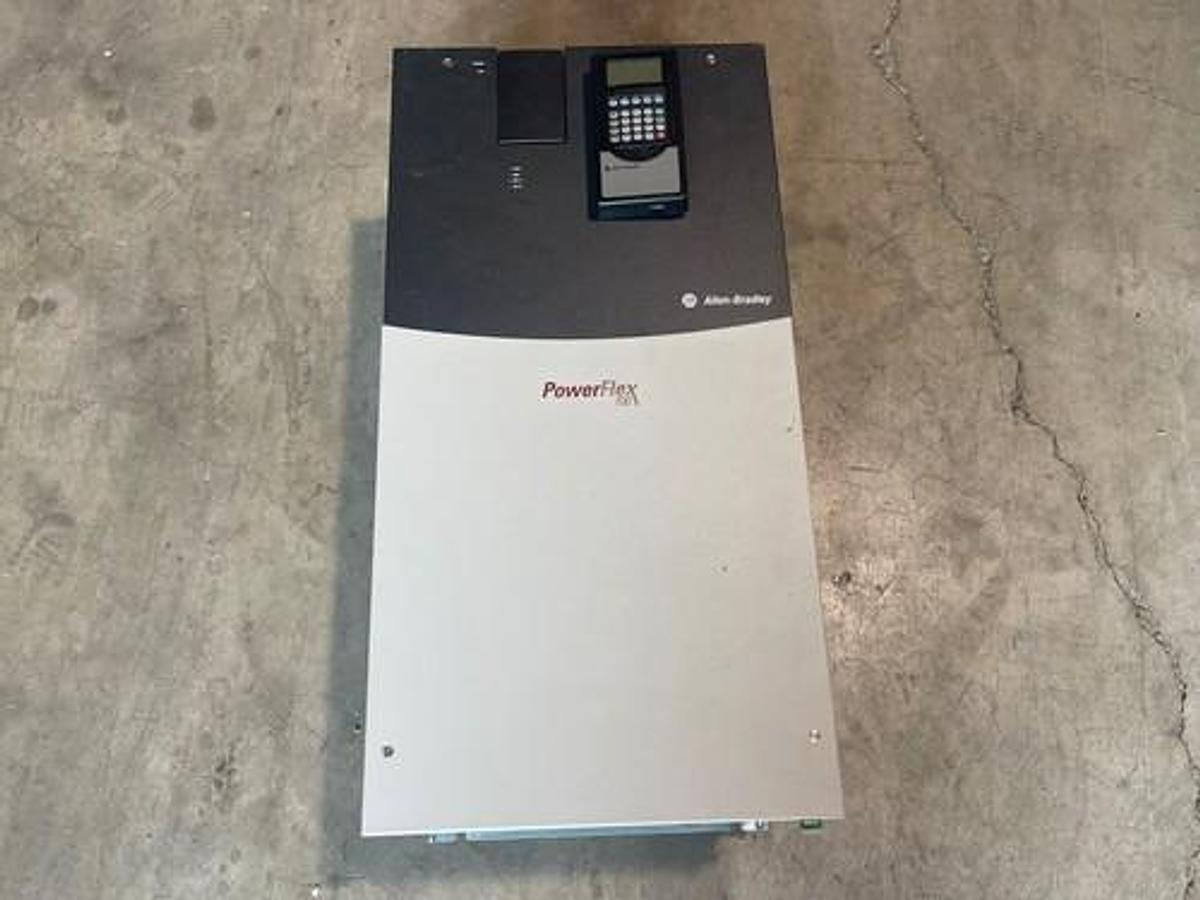 Used Allen Bradley 20BR180A0QYNAND0 SERIES B POWERFLEX 700 DRIVE VFD 150 HP S-153