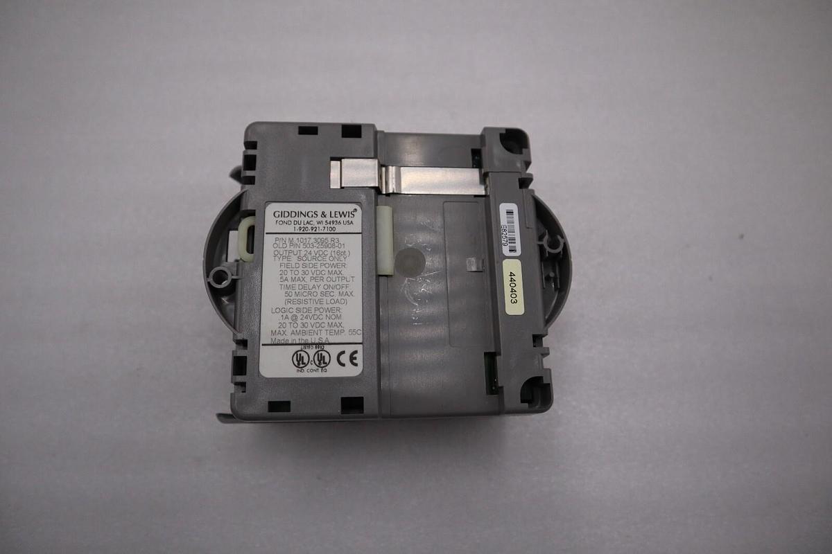 Used GIDDINGS & LEWIS DANAHER MOTION M.1017.3095 R3 / M10173095 R3 MODULE #5195A