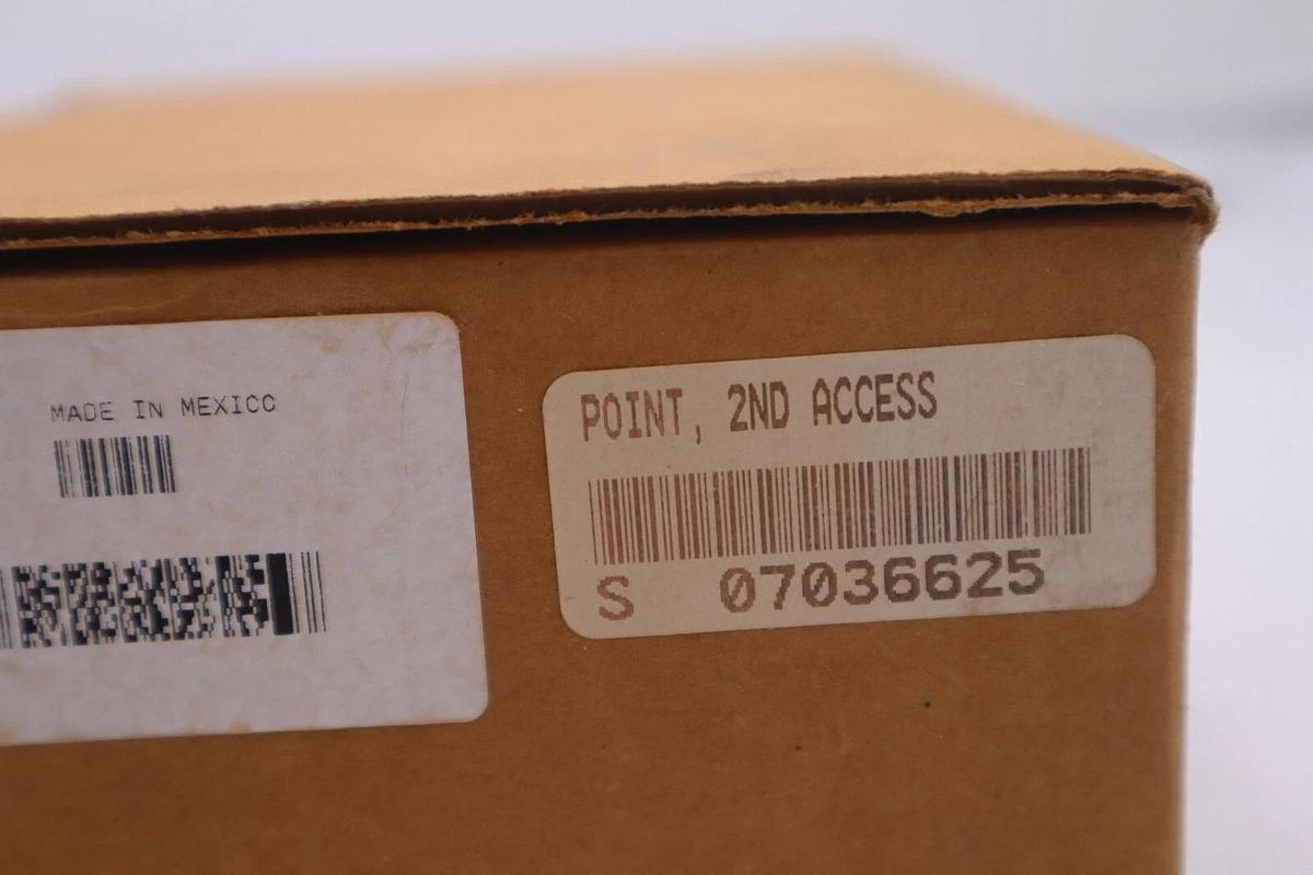 SYMBOL SPECTRUM 24 ETHERNET ACCESS POINT, AP-3020-500-US, 10BASE-T, RJ-45 2687