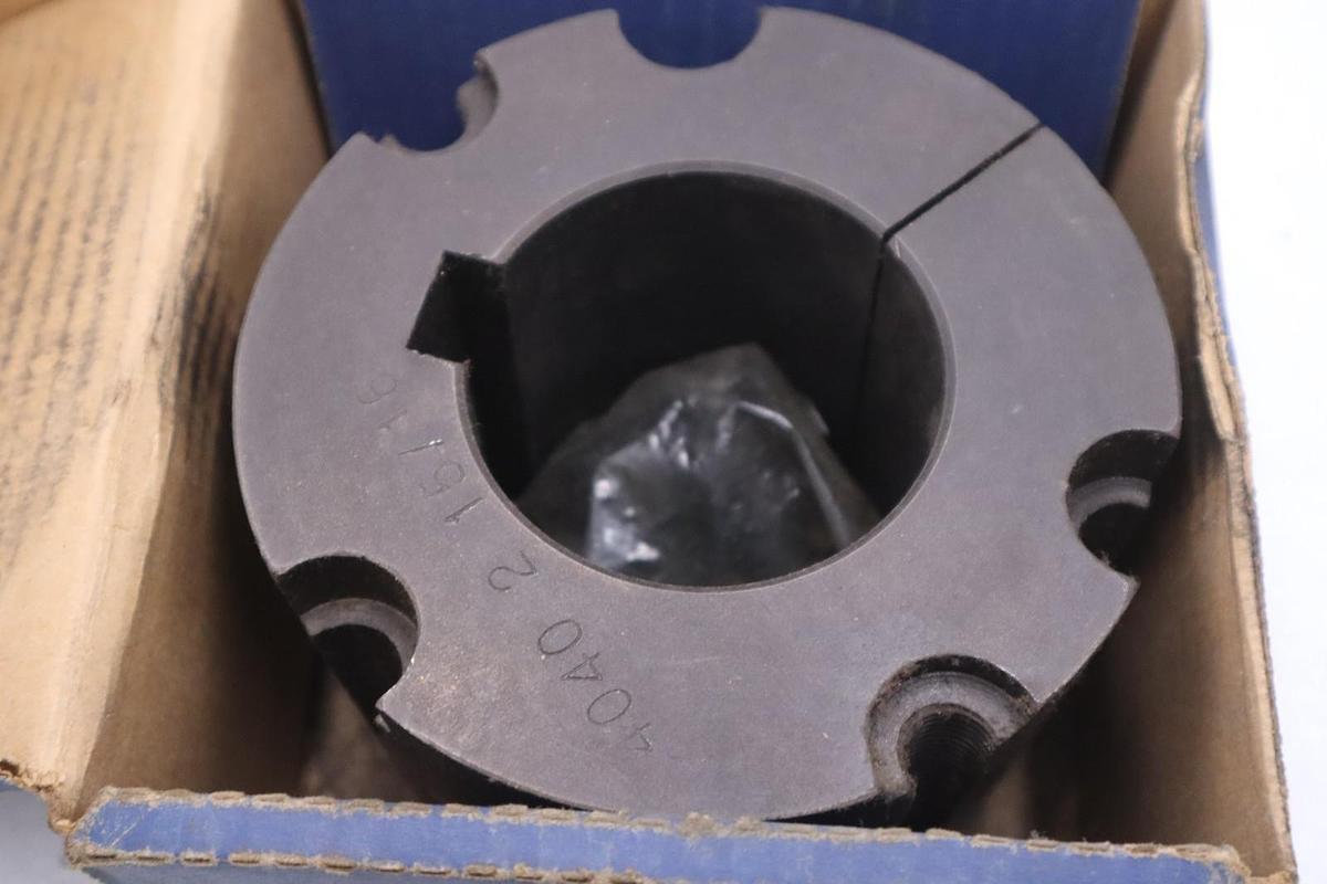 Used NEW OPEN BOX MARTIN 4040 2 15/16 TAPER LOCK BUSHING STK CC168