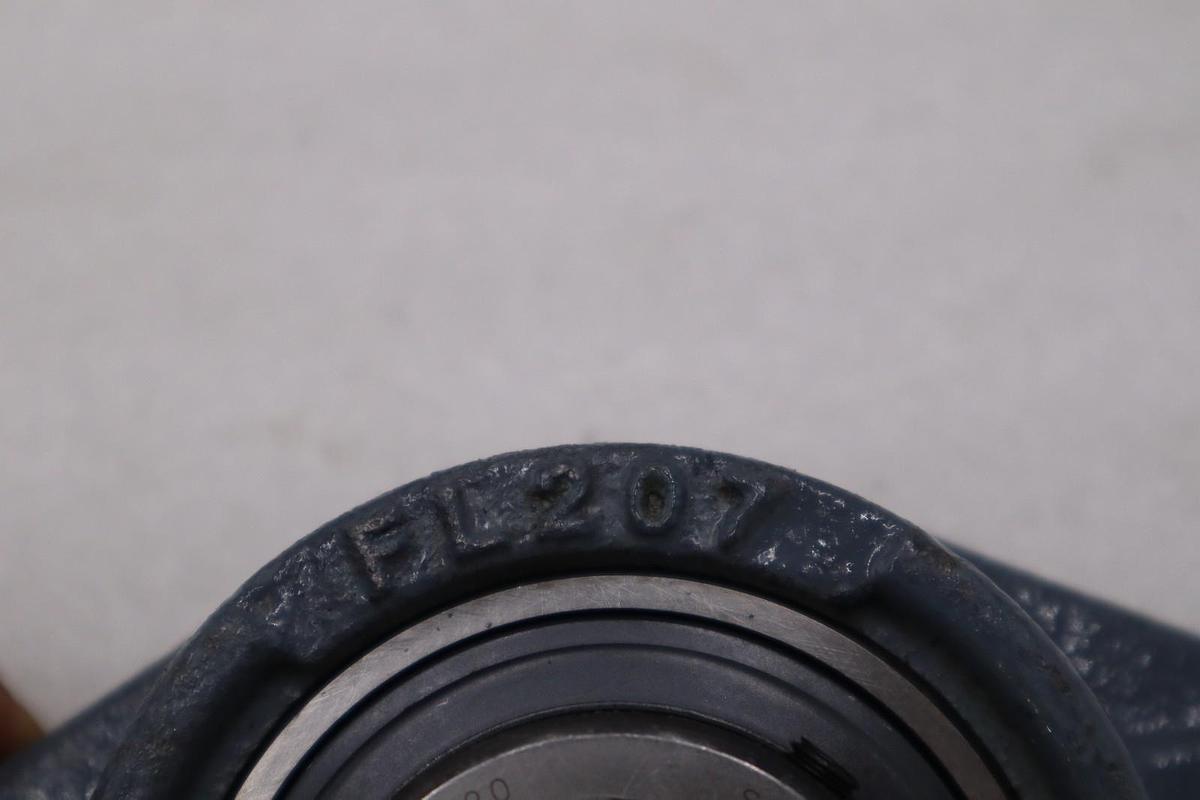 Used FL207 Mounted Unit UC207-20 2 Bolt Insert Ball Bearing STOCK H1317