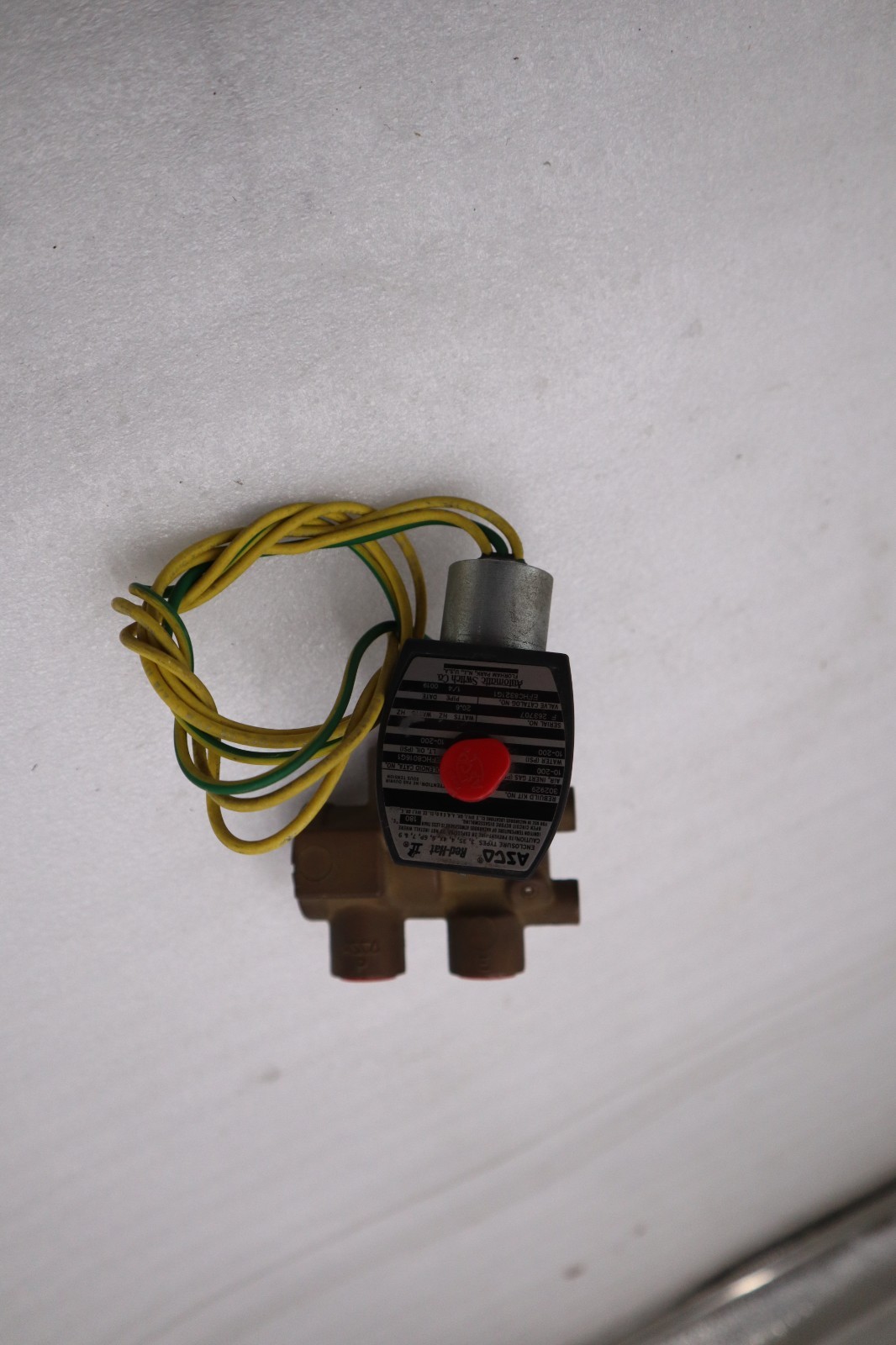 Used NEW ASCO EFHC8321G1 VALVE STOCK L-86C