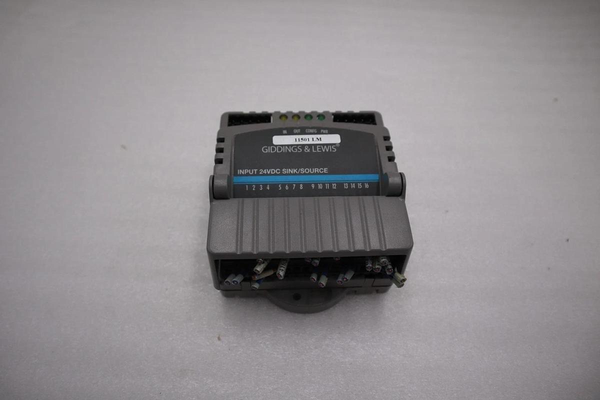 Used Giddings & Lewis M.1300.7372 R1 Input Module 24VDC SINK/SOURCE STOCK 5181A