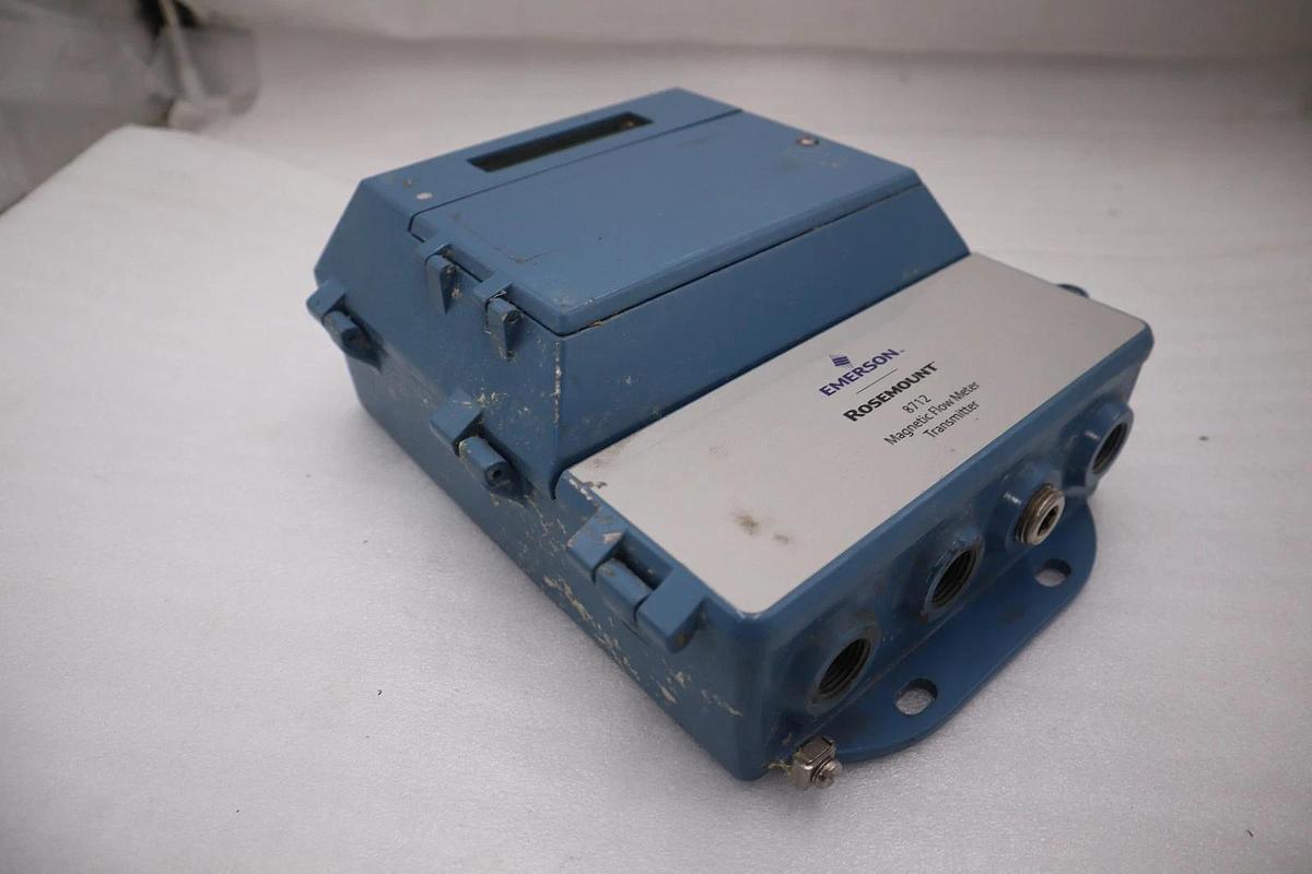 Used Emerson Rosemount 8712 Transmitter Magnetic Flowmeter 8712EMR1A1M4 STOCK H1888