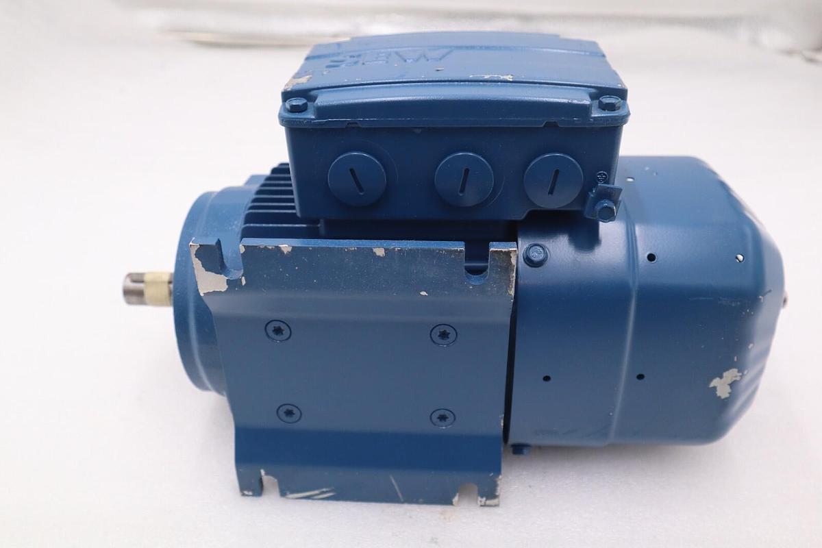 Used Sew Eurodrive DRS71M4BE1/FI/2W 60 Hz RPM 1690 Gearmotor STOCK M-144