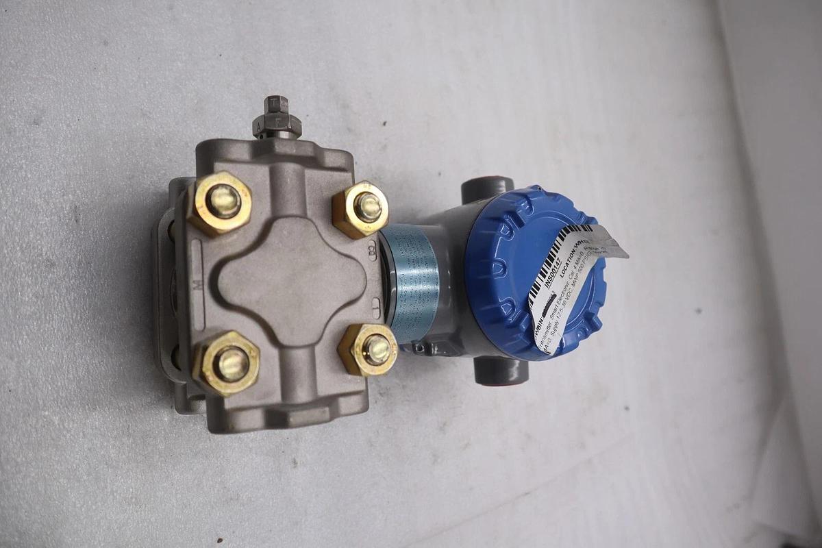 Honeywell STG840-L1GC4A-1-A-AH0-11S-A-00A0-00-0000 Pressure Transmitter #4605