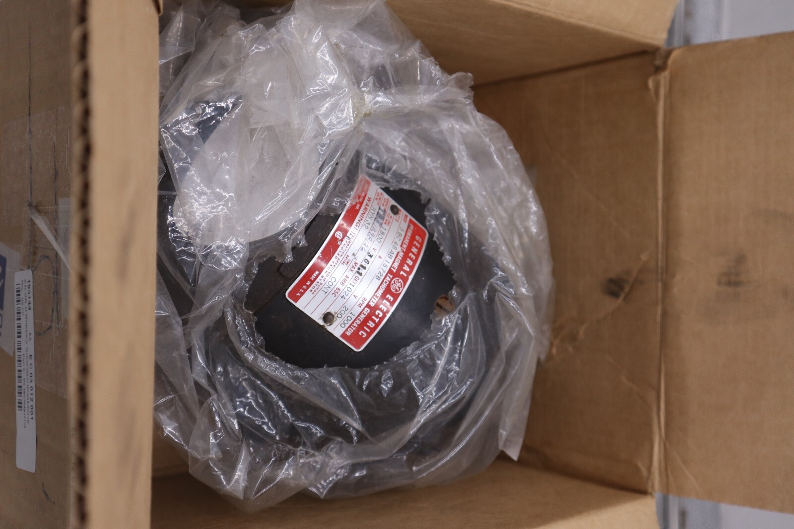 Used General Electric Ge 5BC46AB1572B Dc Tachometer Generator NEW STOCK G261A