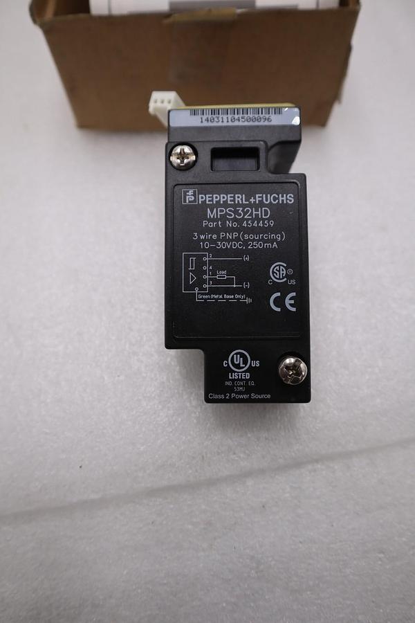 Used NEW OPEN BOX PEPPERL & FUCHS MPS32HD / MPS32HD SENSOR STOCK H288A