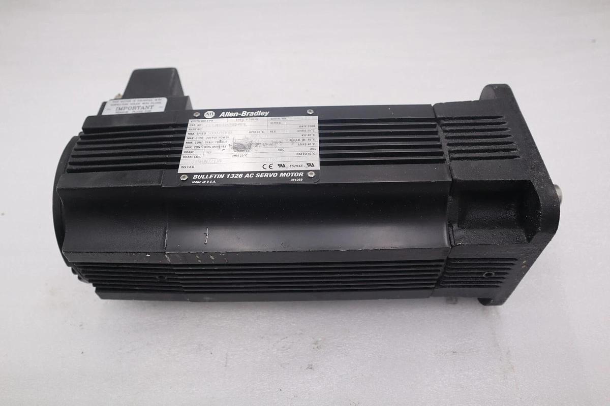 Used ALLEN BRADLEY 1326AB-B420H-M2L SERVO MOTOR AC PERMANENT MAGNET STOCK M-163