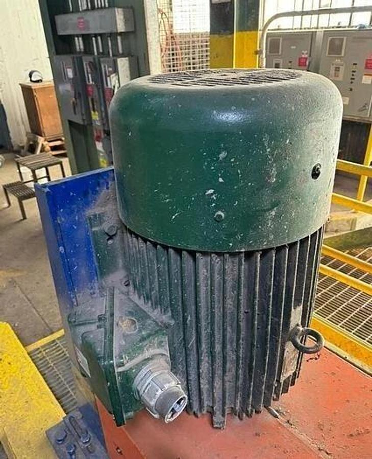 Used KADANT BLACK CLAWSON FLOAT PURGER SIZE 75-25 DEFLAKING COARSE SCREEN