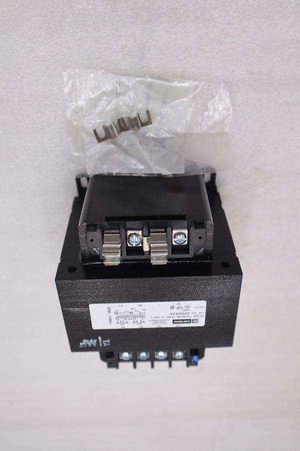 Used CUTLER-HAMMER INDUSTRIAL CONTROL TRANSFORMER 350VA C0350E2A NEW STOCK 844B