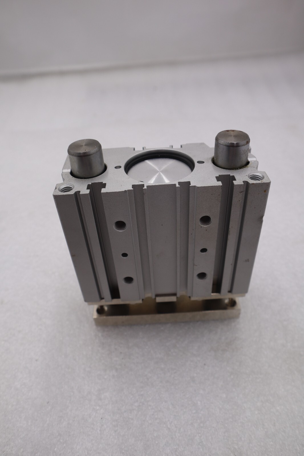Used MGPM4050P5DWLXC35 CYL GUIDE SLIDE COIL SCRAPER SMC NEW UNIT STOCK K-2452