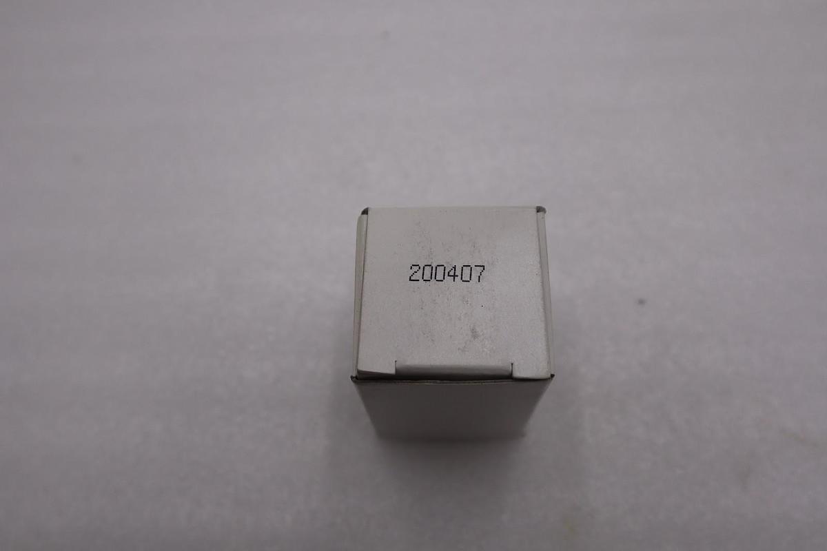 Used Lot of 4 NEW OPEN BOX Rexroth Bosch R075021600 Bushings STK H397A