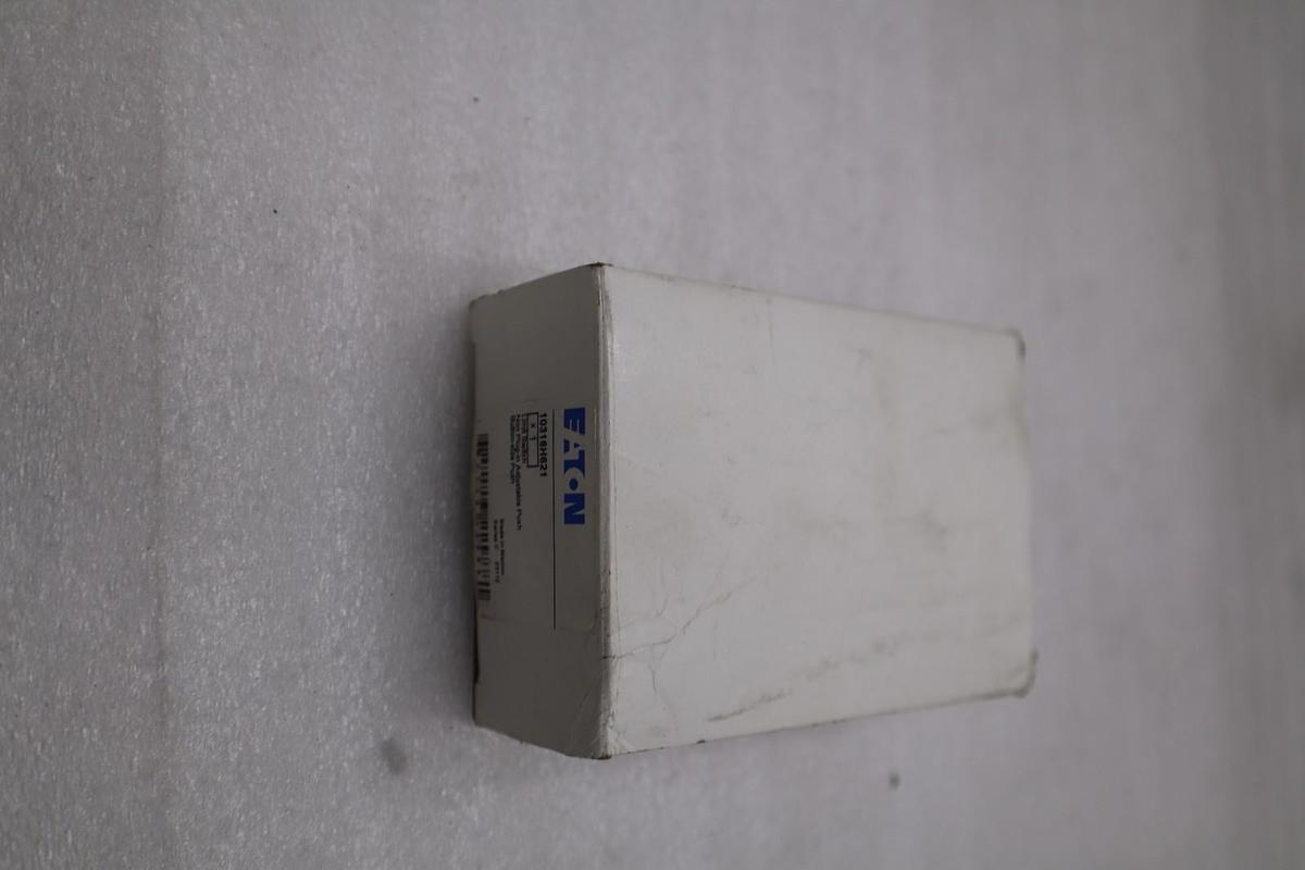Used NEW OPEN BOX EATON CUTLER-HAMMER 10316H621 LIMIT SWITCH SERIES C STK K-3964CC