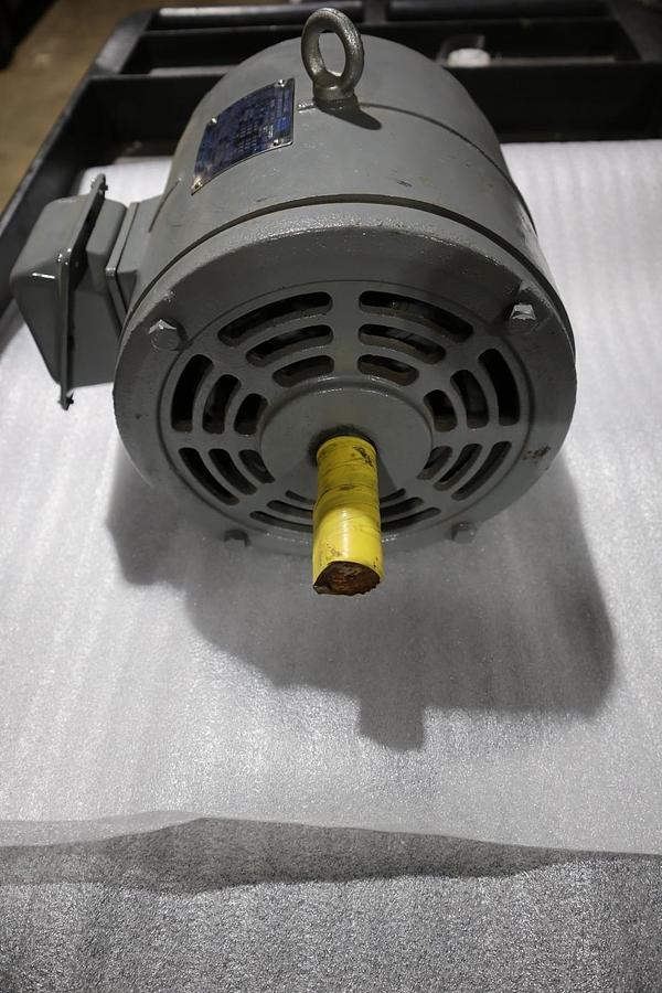Used Teco Westinghouse DHP0034 ASHH Motor 3HP 2.2KW 4 POLES MOTOR STOCK HS29