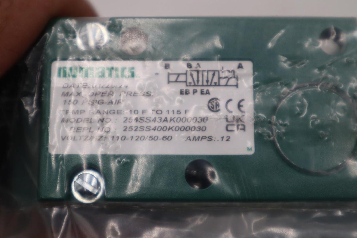 NEW Numatics 254SS43AK000030 Pneumatic Solenoid Valve STOCK H1476