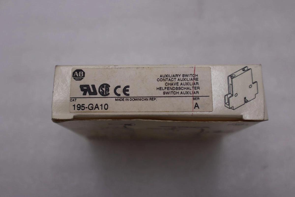 LOT OF 4 NEW OPEN BOX AB Allen Bradley 195-GA10 Contact Switch STK H1125A