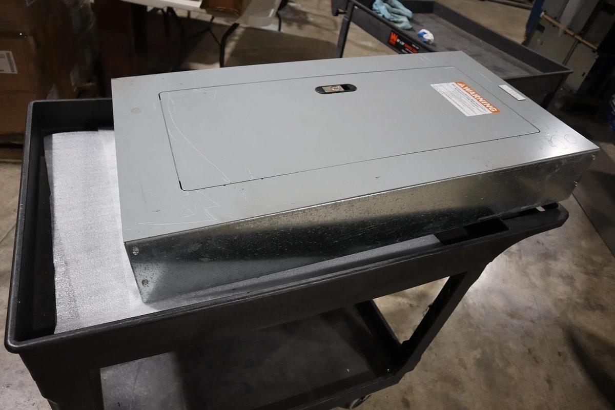 Used SIEMENS P1 250A 208Y/120V P1C30BL100ATST MAIN BEAKER STOCK HS41