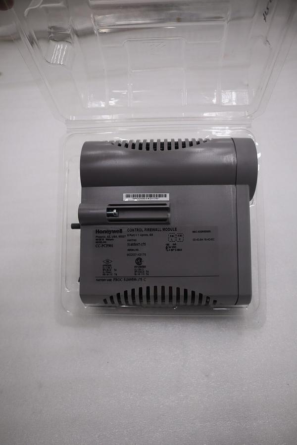 Used New In Box HONEYWELL CC-PCF901 Control Firewall Module 51405047-175 STOCK G194A