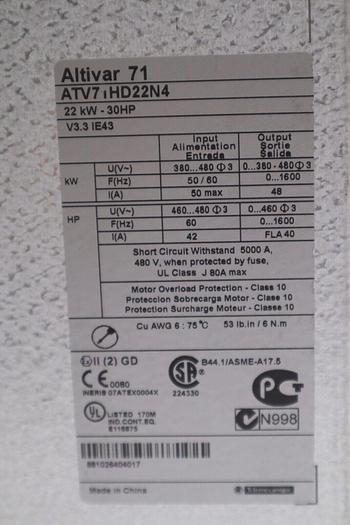 Used SCHNEIDER ELECTRIC ATV71HD22N4 30 HP DRIVE VFD STOCK 2326-C