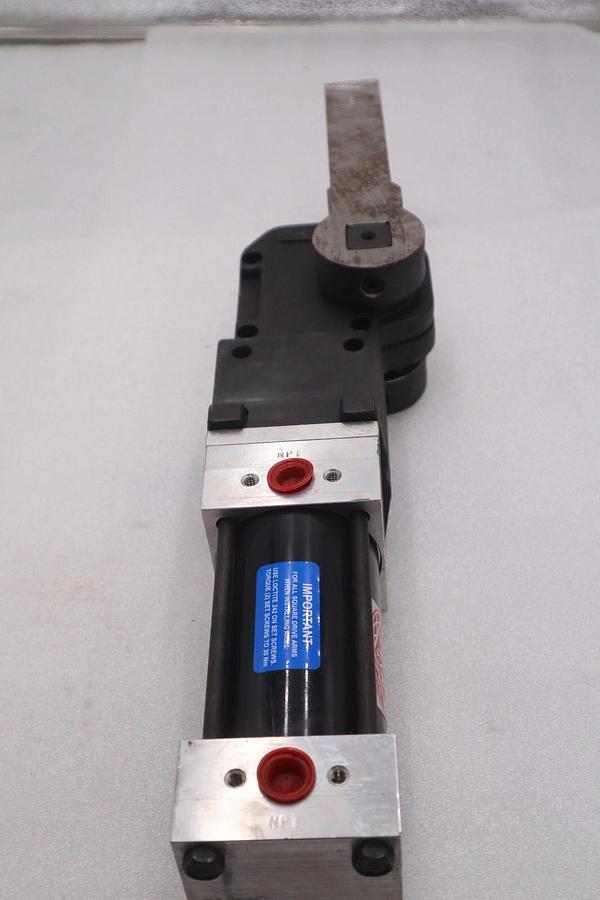 Used De-Sta-Co Auto Pneumatic Clamp 994MKAD-008-180A-97-44 Line 1.1 New Stock #2615