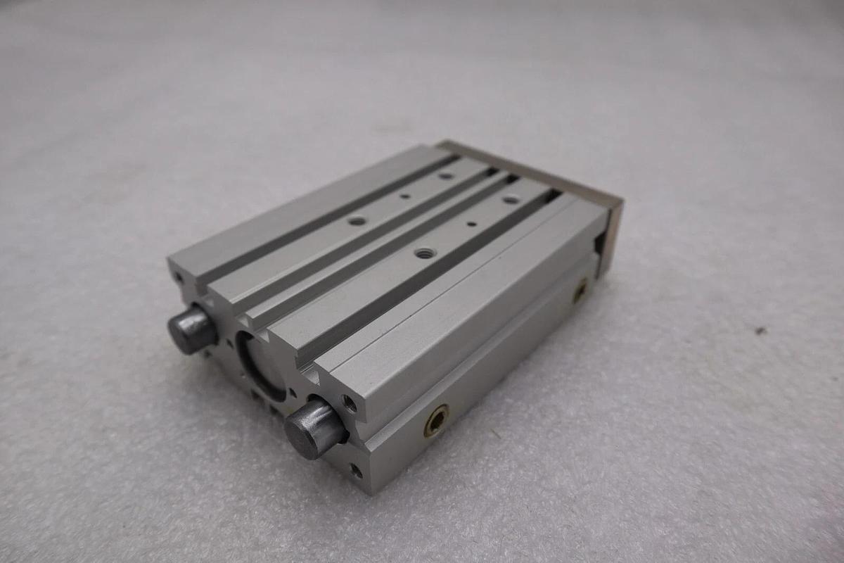 SMC MGPM20-40A-Y7PSDPC-XC19 / MGPM2040AY7PSDPCXC19 (NEW) STOCK K-2543