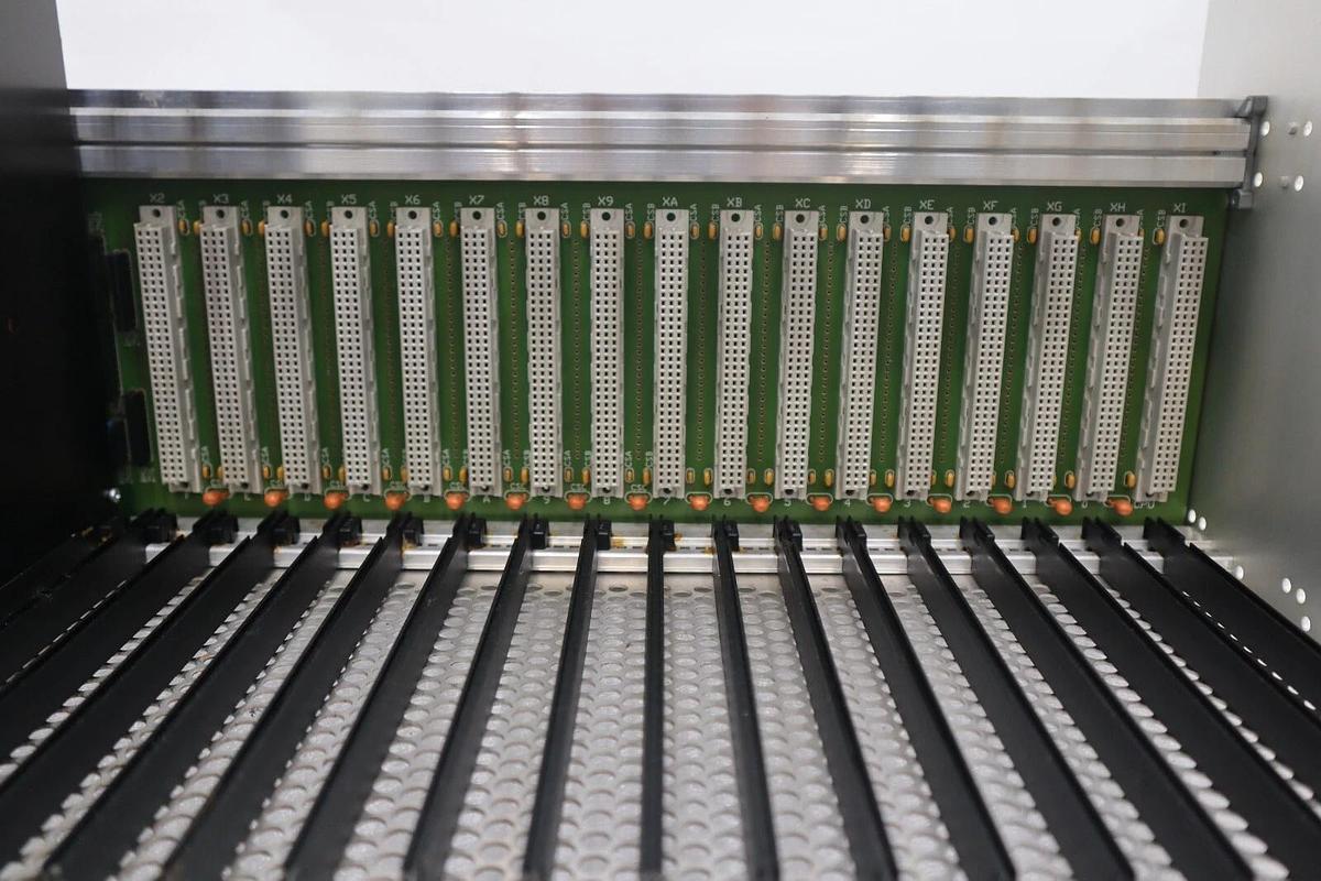 Used BYSTRONIC  4503860 MODULE SLOT RACK PANEL STOCK 5023