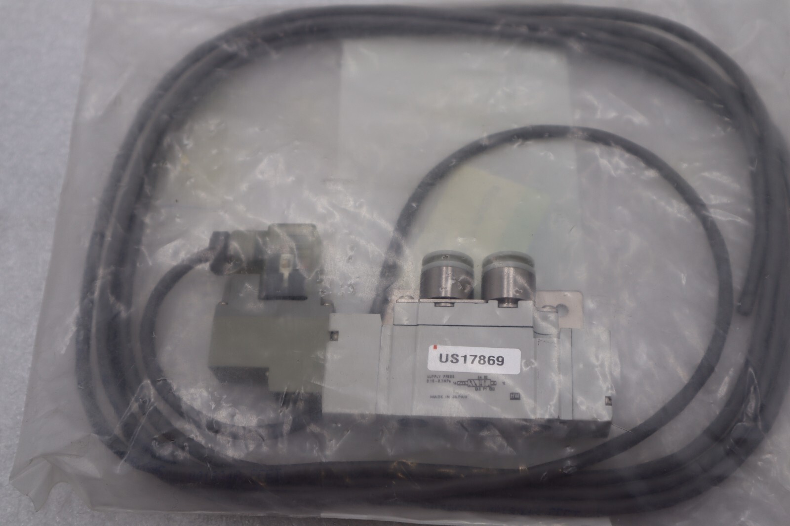 Used SMC US17869 Pneumatic Valve Supply Pressure #S-350
