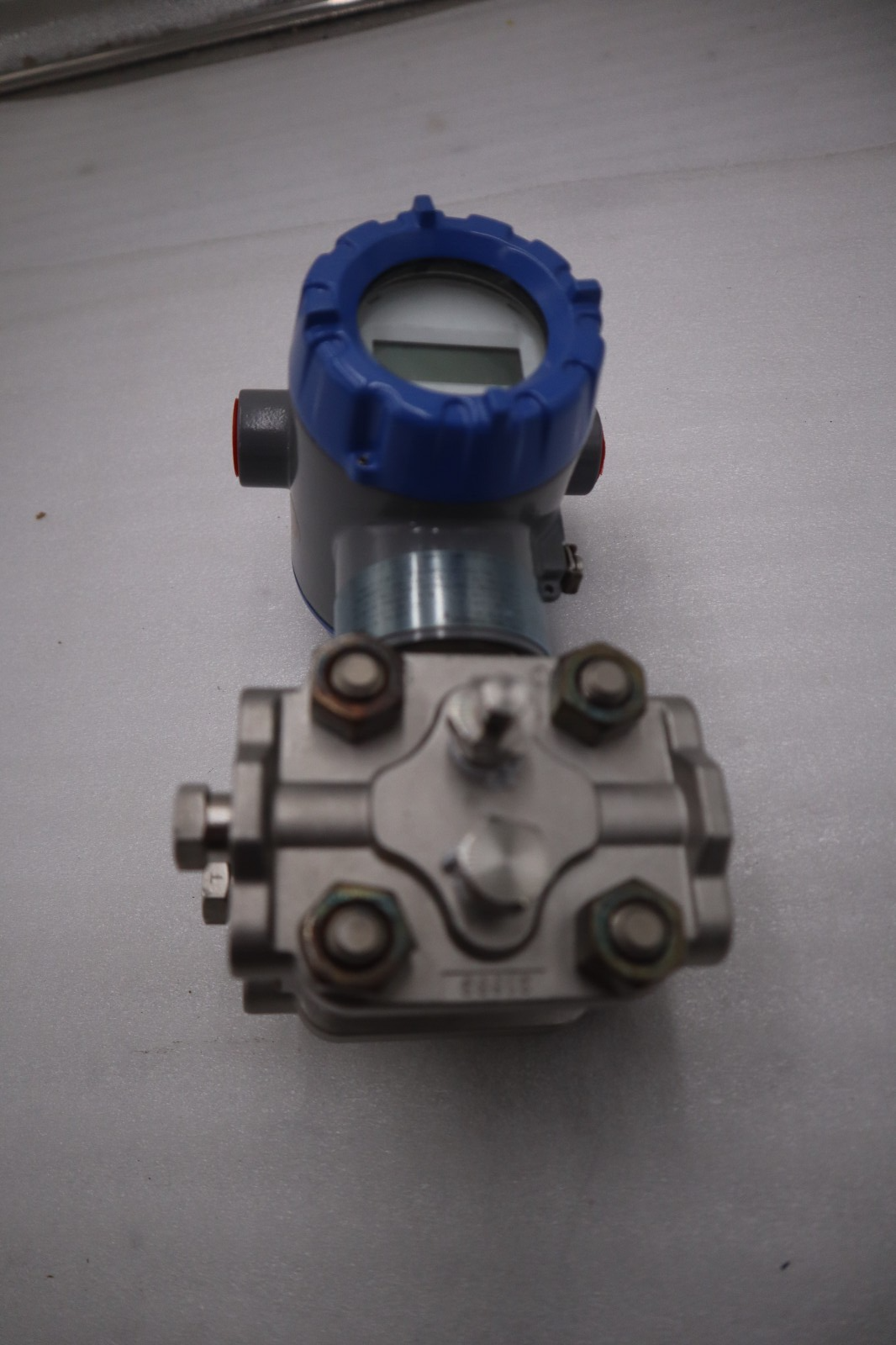 Used HONEYWELL STD820-E1HN6AS-1-A-CDC-11S-A-20A6-00-0000 / STD820 TRANSMITTER G382A