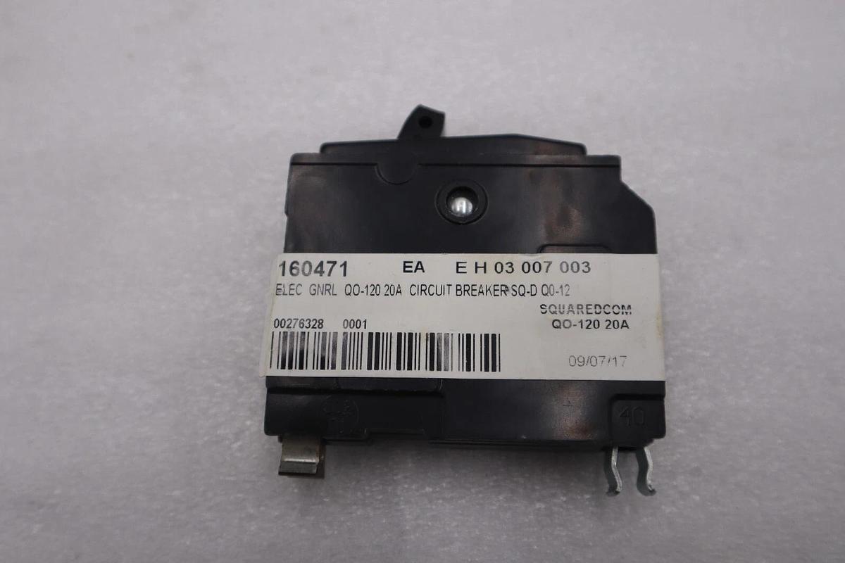 Used LOT OF 8 - Square D QO120 120/240V Plug-in Miniature Circuit Breaker STOCK G738A 785901400103