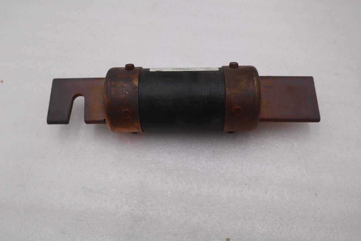 Lot of 2 - LITTLEFUSE FLNR250/ FLNR 250 250A FUSE - STOCK H-1685A
