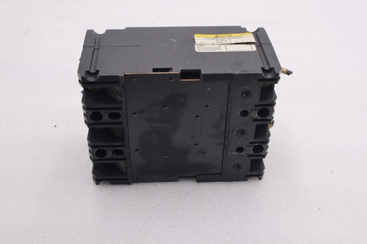 Used THERMAL MAGNETIC CIRCUIT BREAKER FAL36015 SERIES 2 15AMP SQUARE D #L-502