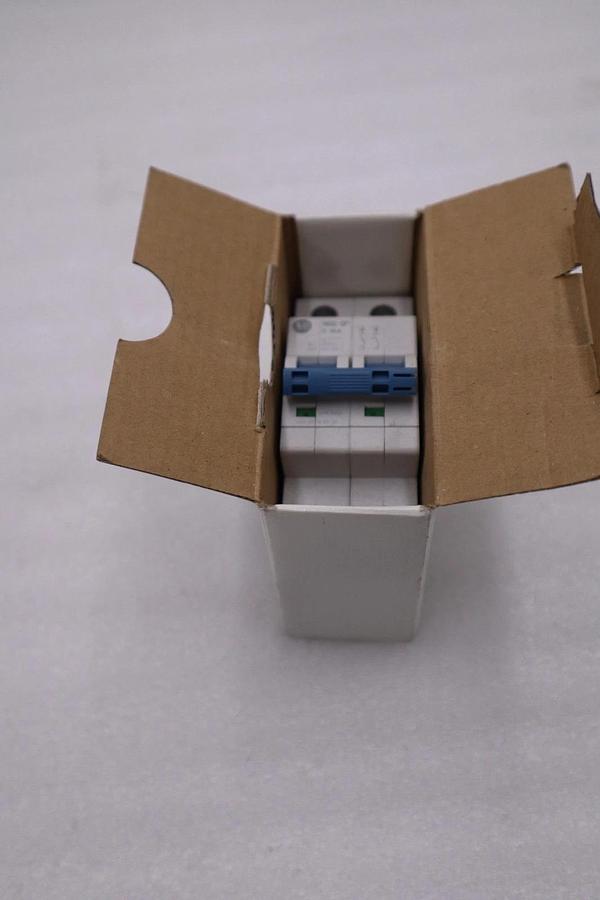 NEW ALLEN BRADLEY 1492-SPM2C200 SER. D 277VAC 20A NSMP STOCK H678A