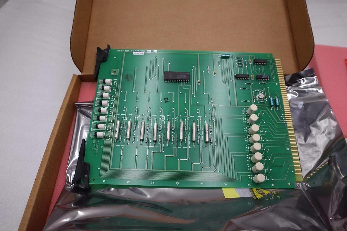 NEW Honeywell 4DP7APXIA-322 / 51302951 Analog Input Module STOCK G53